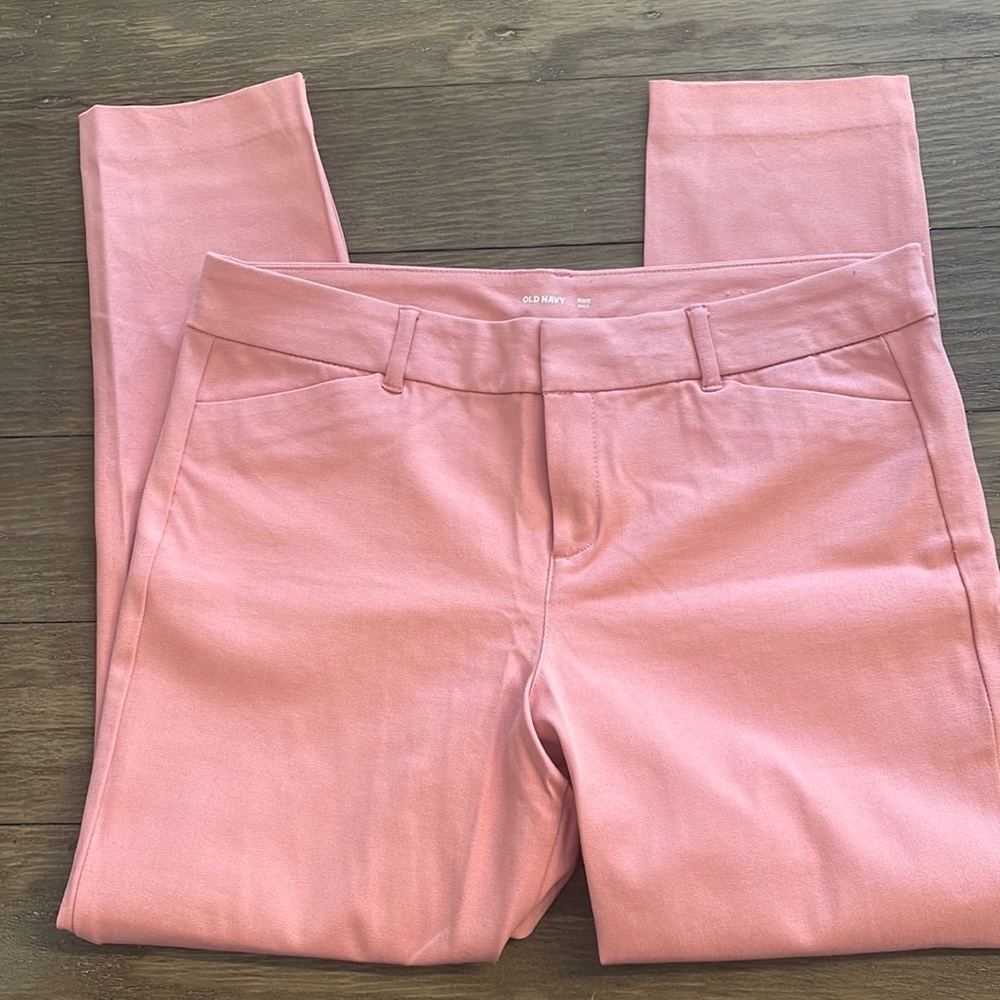 Old Navy Pixie Ankle - image 1